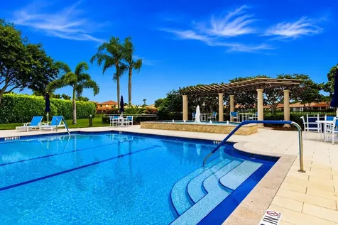 207 Isle Verde Way Palm Beach Gardens FL 33418