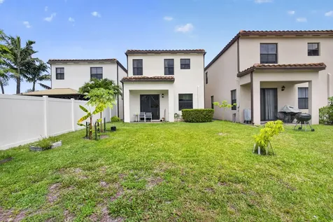 4009 Sequoia Place Riviera Beach FL 33410