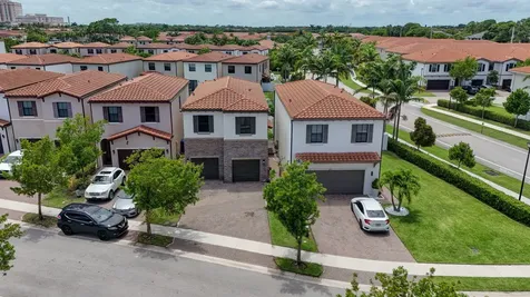 4009 Sequoia Place Riviera Beach FL 33410