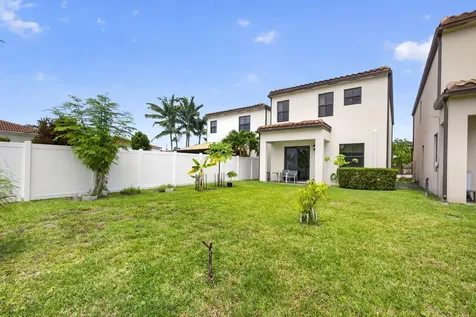 4009 Sequoia Place Riviera Beach FL 33410