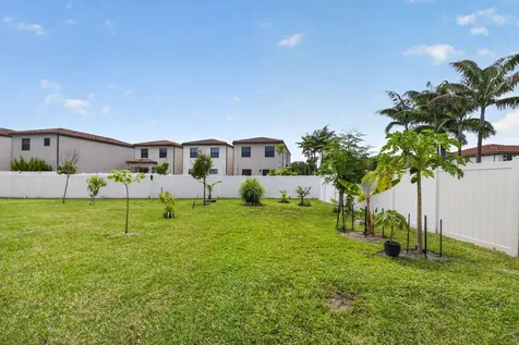 4009 Sequoia Place Riviera Beach FL 33410