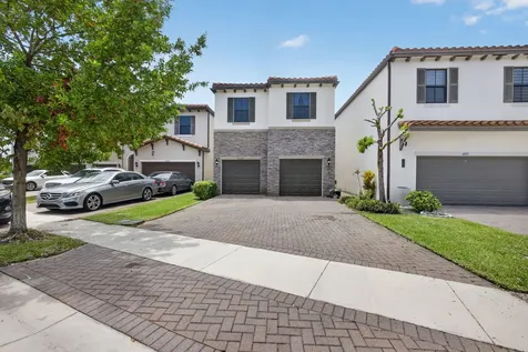 4009 Sequoia Place Riviera Beach FL 33410