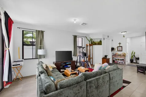4009 Sequoia Place Riviera Beach FL 33410