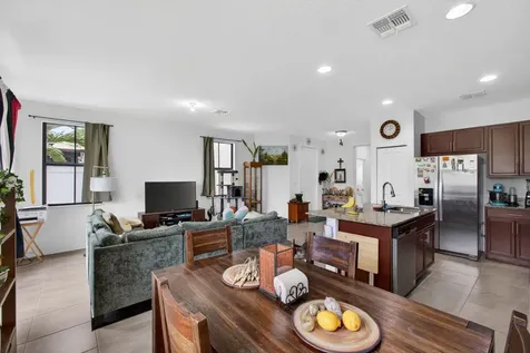 4009 Sequoia Place Riviera Beach FL 33410