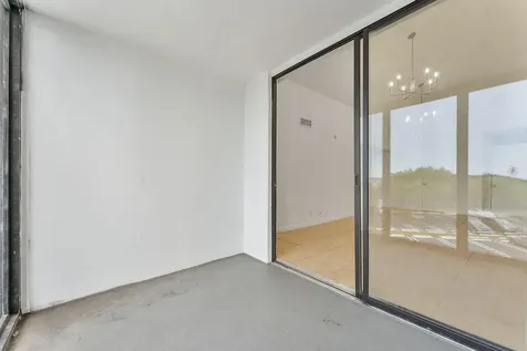 212 Lake Pointe Drive Oakland Park FL 33309