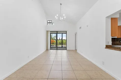 212 Lake Pointe Drive Oakland Park FL 33309