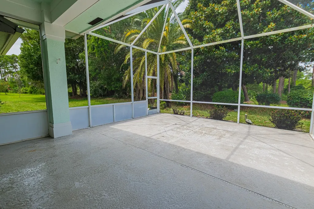 414 SW Fairway Landing Port St Lucie FL 34986