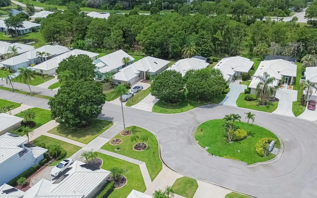 414 SW Fairway Landing Port St Lucie FL 34986