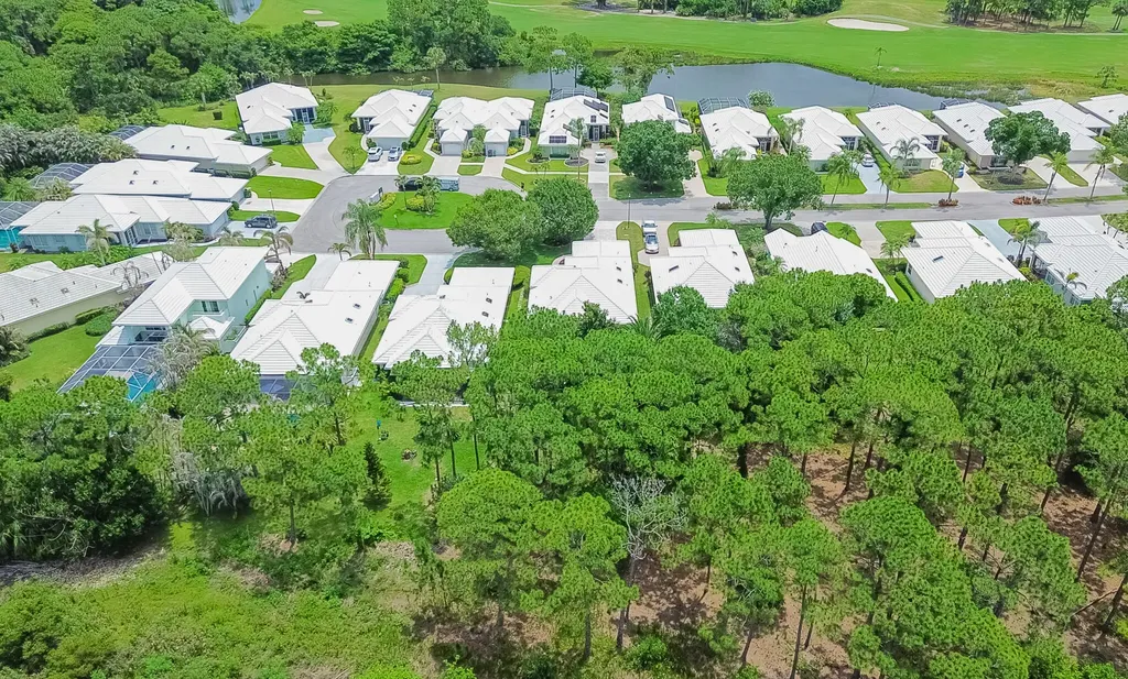 414 SW Fairway Landing Port St Lucie FL 34986
