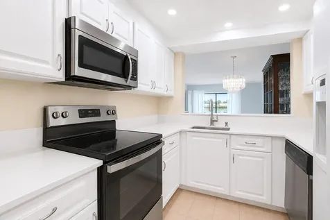 7892 Willow Springs Drive Greenacres FL 33467