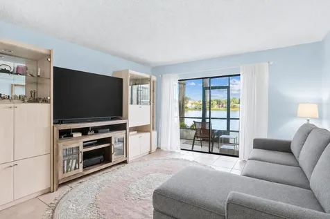 7892 Willow Springs Drive Greenacres FL 33467