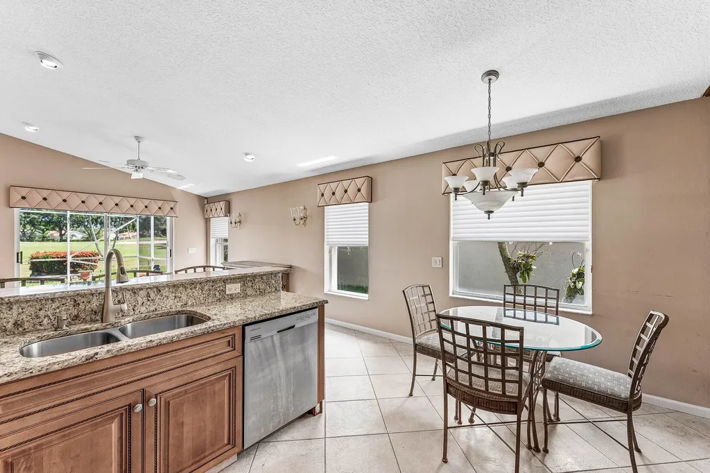 7385 Haviland Circle Boynton Beach FL 33437