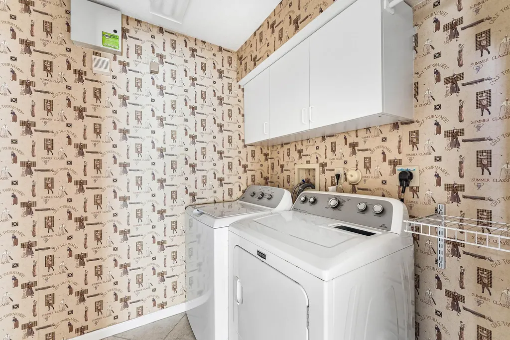 7385 Haviland Circle Boynton Beach FL 33437