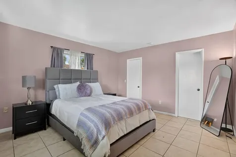 641 NW 43rd Avenue Coconut Creek FL 33066