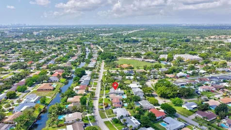 641 NW 43rd Avenue Coconut Creek FL 33066