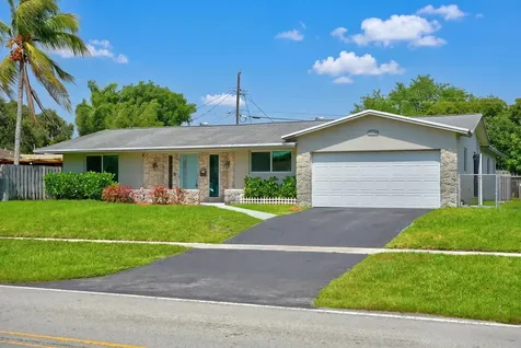 641 NW 43rd Avenue Coconut Creek FL 33066