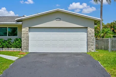 641 NW 43rd Avenue Coconut Creek FL 33066