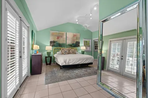 1609 NE 2nd Court Fort Lauderdale FL 33301