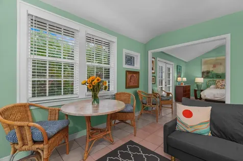 1609 NE 2nd Court Fort Lauderdale FL 33301