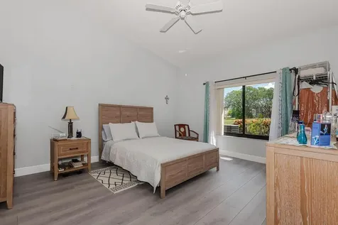 3459 Inverrary W Lauderhill FL 33319