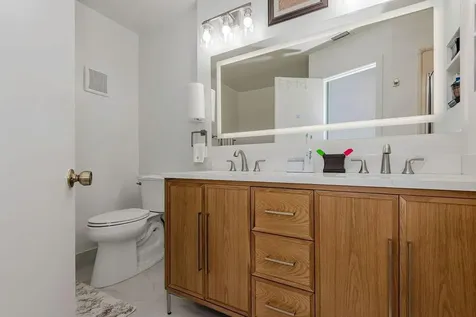 3459 Inverrary W Lauderhill FL 33319
