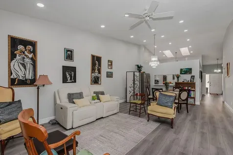 3459 Inverrary W Lauderhill FL 33319