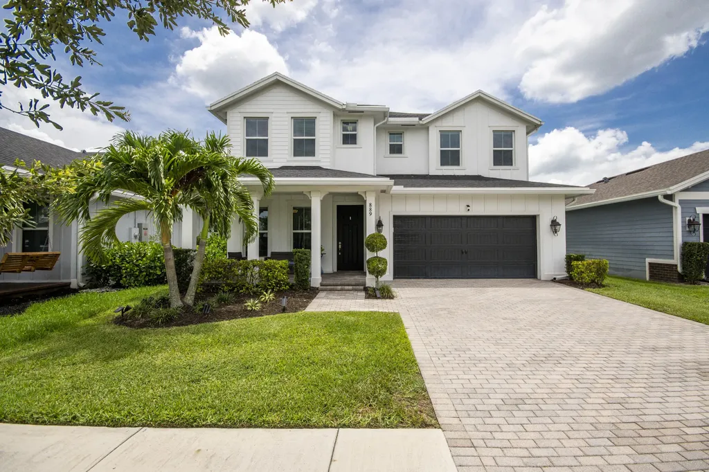 889 Wandering Willow Way Loxahatchee FL 33470