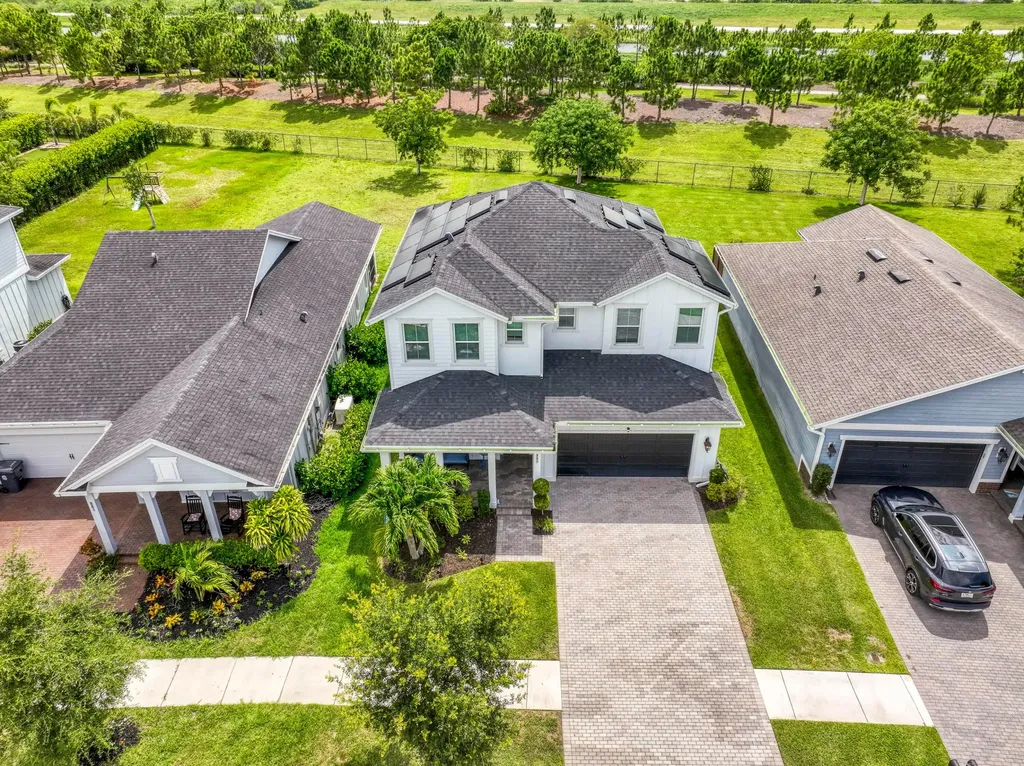 889 Wandering Willow Way Loxahatchee FL 33470