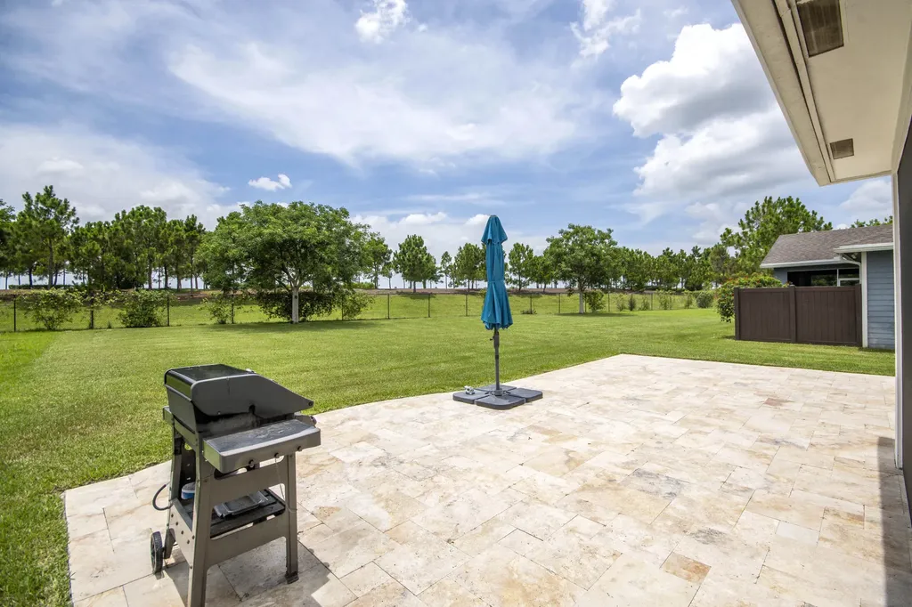 889 Wandering Willow Way Loxahatchee FL 33470