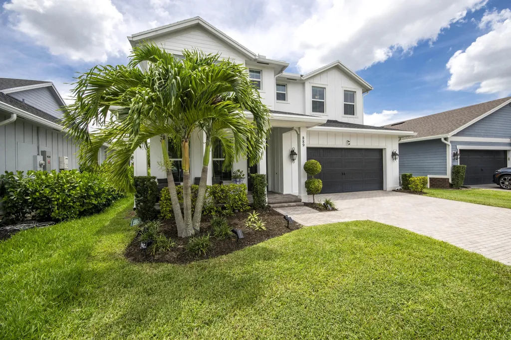 889 Wandering Willow Way Loxahatchee FL 33470