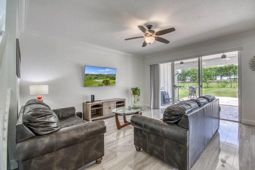 889 Wandering Willow Way Loxahatchee FL 33470