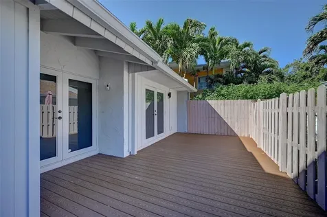321 Jackson Street Hollywood FL 33019