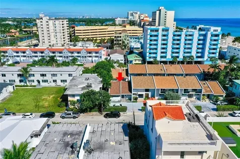 321 Jackson Street Hollywood FL 33019