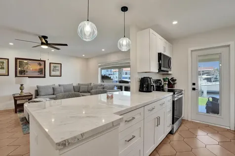 2866 NE 30th Street Fort Lauderdale FL 33306