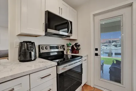 2866 NE 30th Street Fort Lauderdale FL 33306