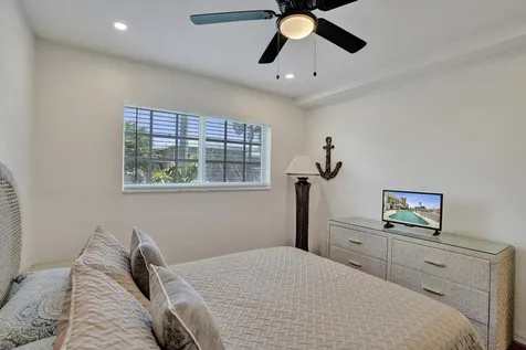 2866 NE 30th Street Fort Lauderdale FL 33306