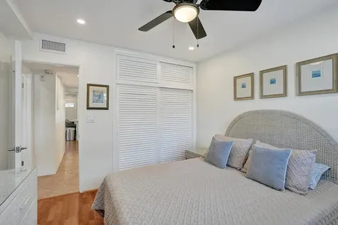 2866 NE 30th Street Fort Lauderdale FL 33306