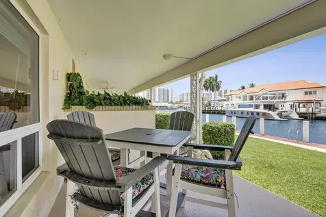 2866 NE 30th Street Fort Lauderdale FL 33306
