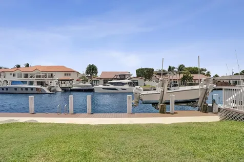 2866 NE 30th Street Fort Lauderdale FL 33306