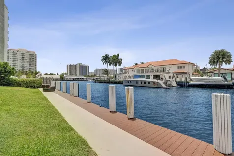 2866 NE 30th Street Fort Lauderdale FL 33306
