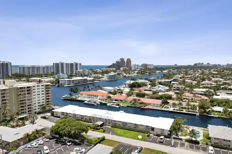 2866 NE 30th Street Fort Lauderdale FL 33306
