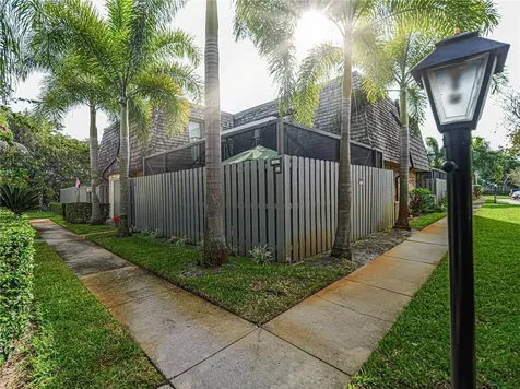 340 S Waverly Place Vero Beach FL 32960