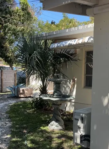 609 S Arnold Avenue Lantana FL 33462