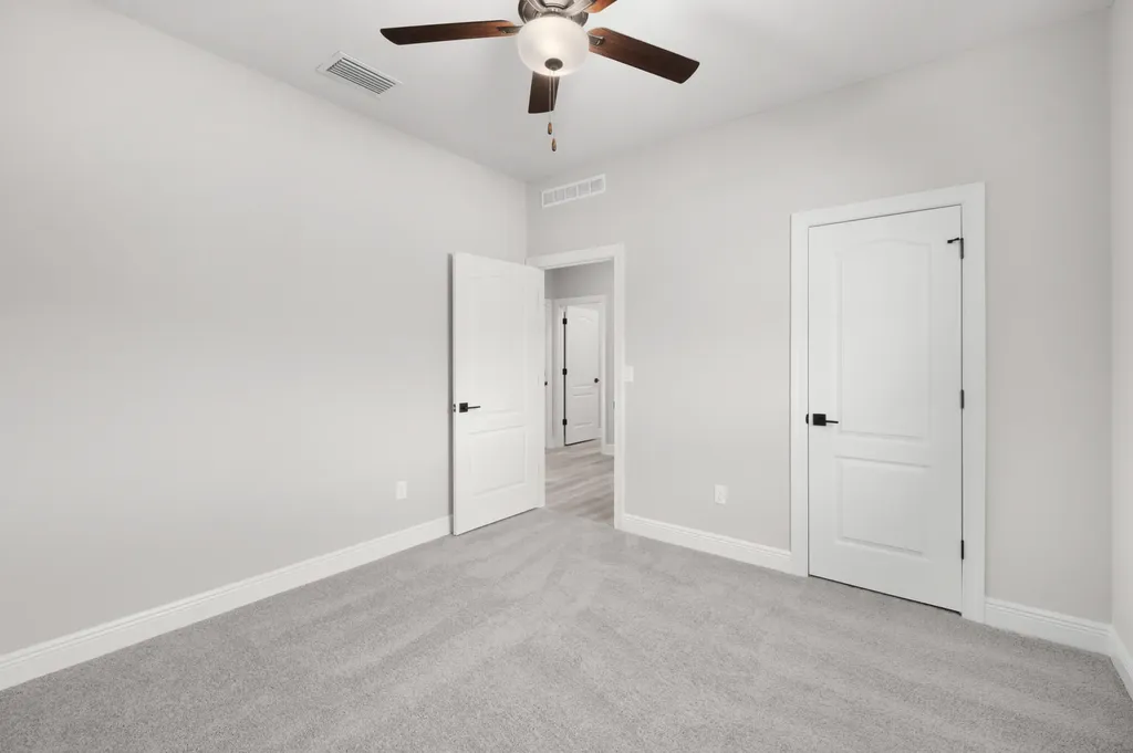 1079 SW Placetas Avenue Port St Lucie FL 34953