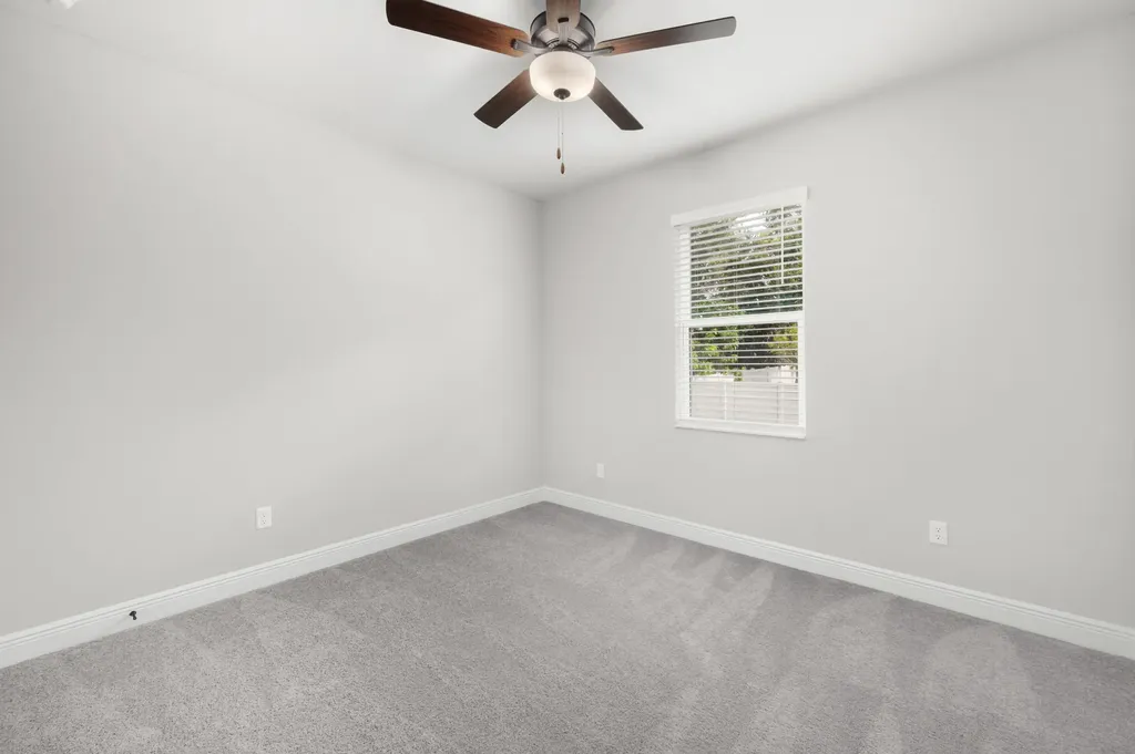 1079 SW Placetas Avenue Port St Lucie FL 34953