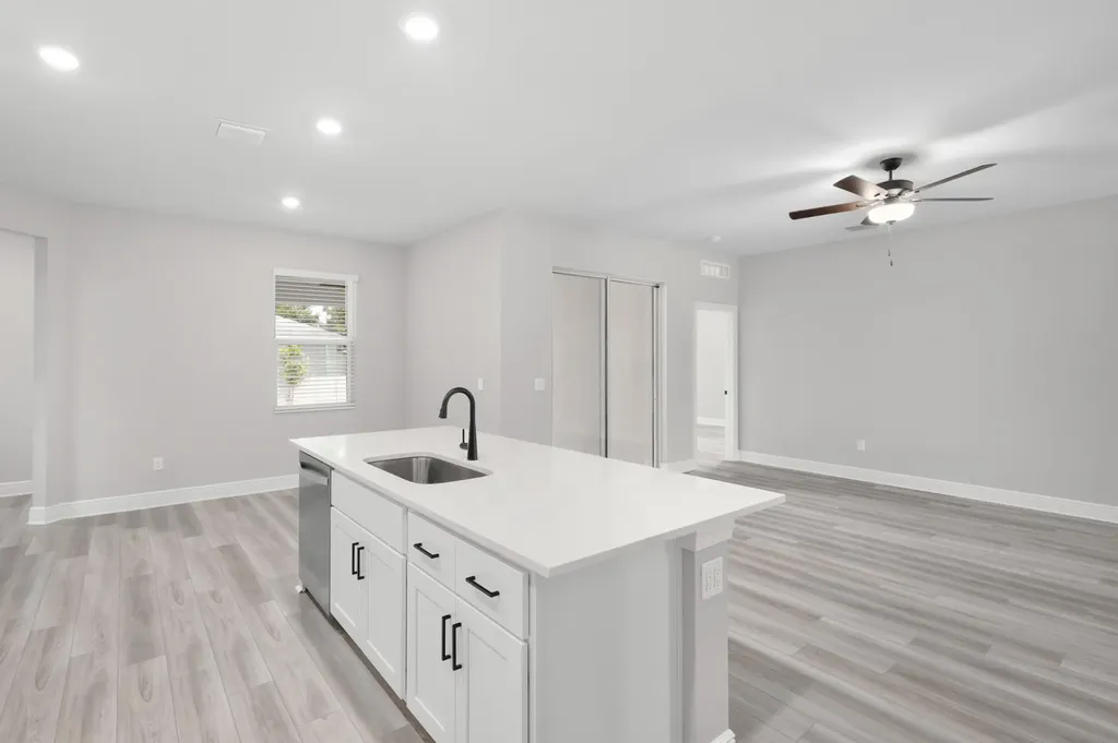 1079 SW Placetas Avenue Port St Lucie FL 34953