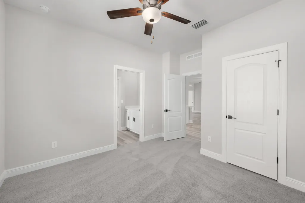 1079 SW Placetas Avenue Port St Lucie FL 34953