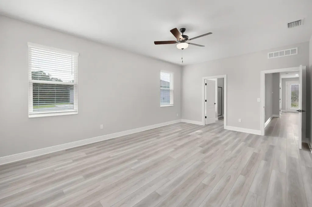 1079 SW Placetas Avenue Port St Lucie FL 34953