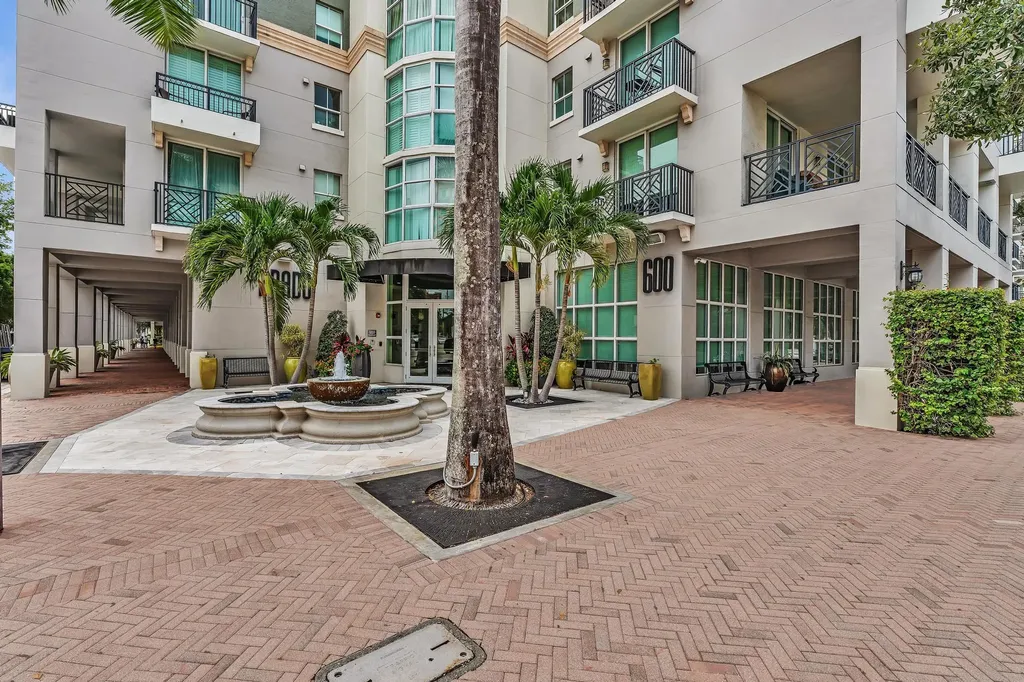600 S Dixie Highway West Palm Beach FL 33401