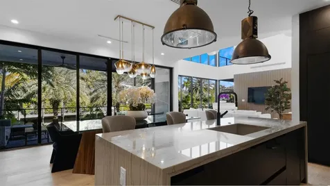 823 Ponce De Leon Drive Fort Lauderdale FL 33316